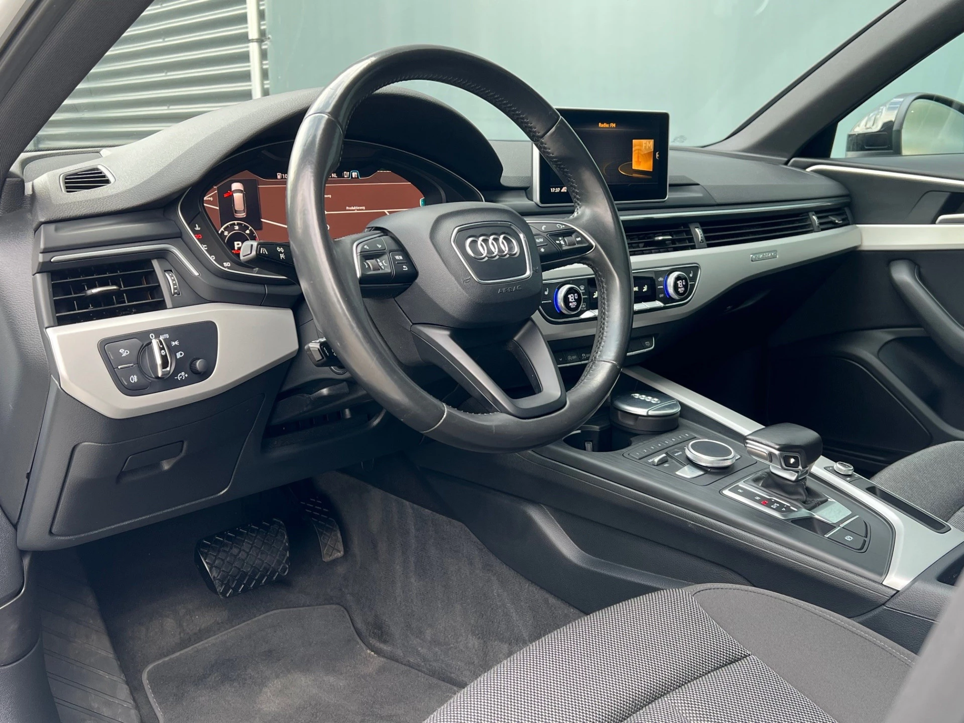 Hoofdafbeelding Audi A4