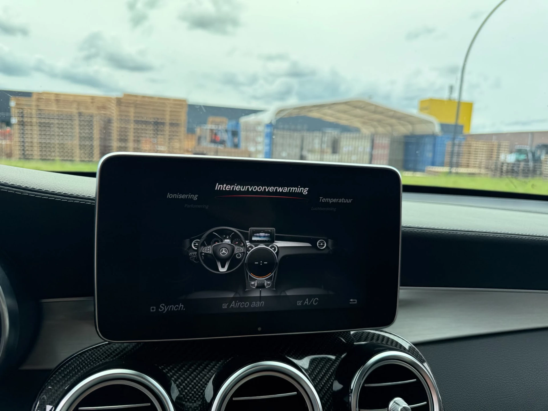 Hoofdafbeelding Mercedes-Benz GLC
