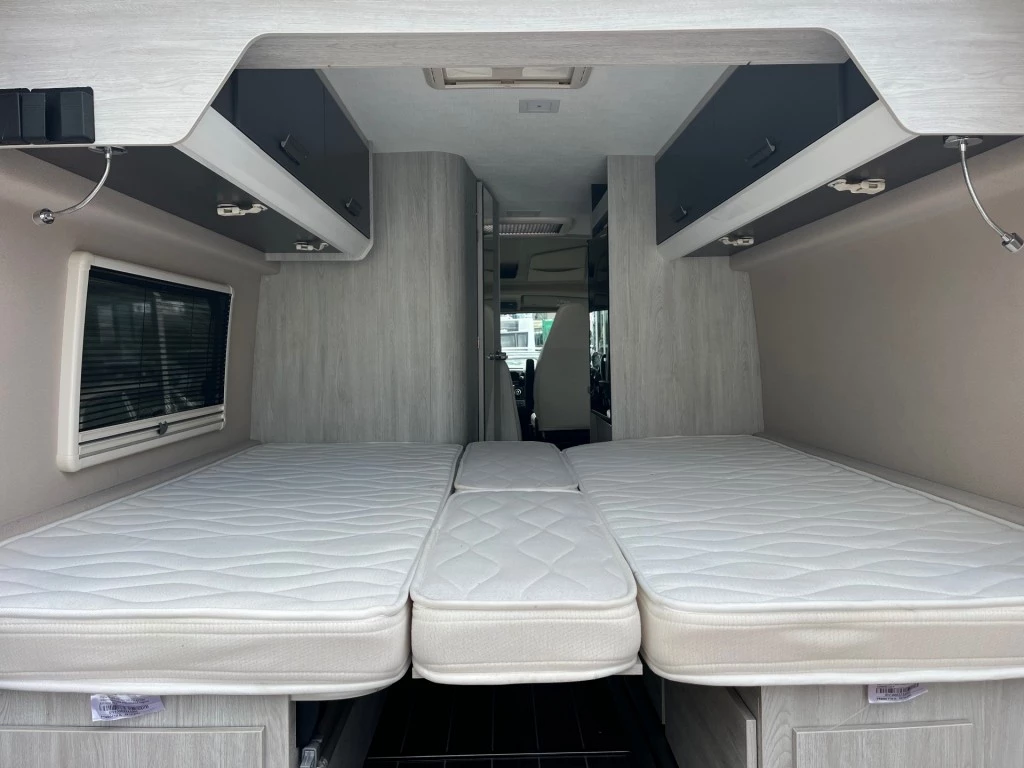 Hoofdafbeelding Roller Team Livingstone 640 Duo Adv. Aut.