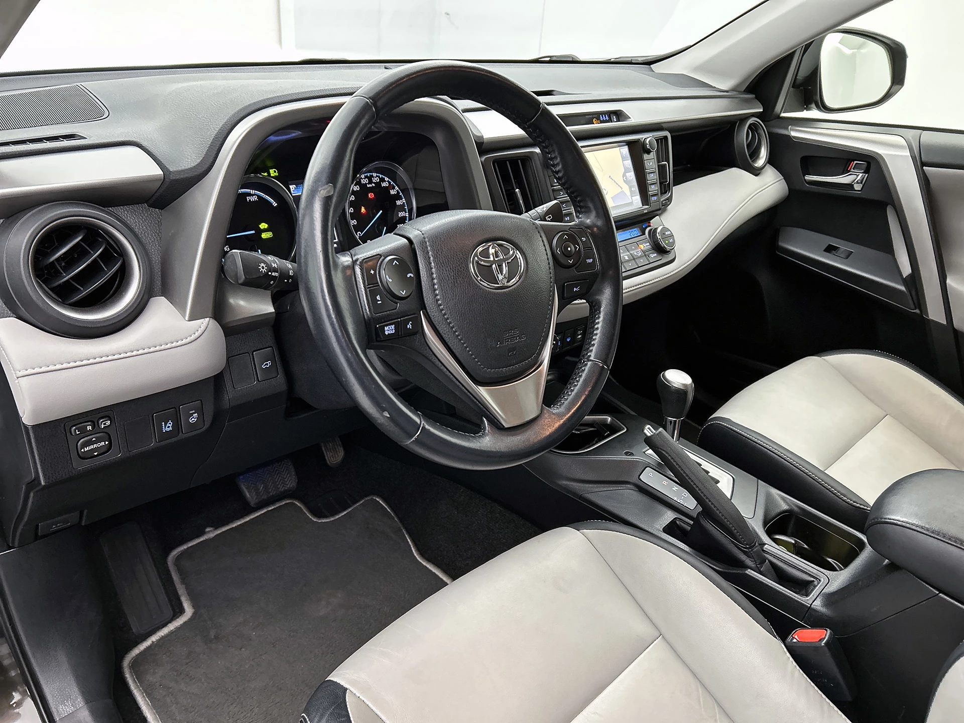Hoofdafbeelding Toyota RAV4