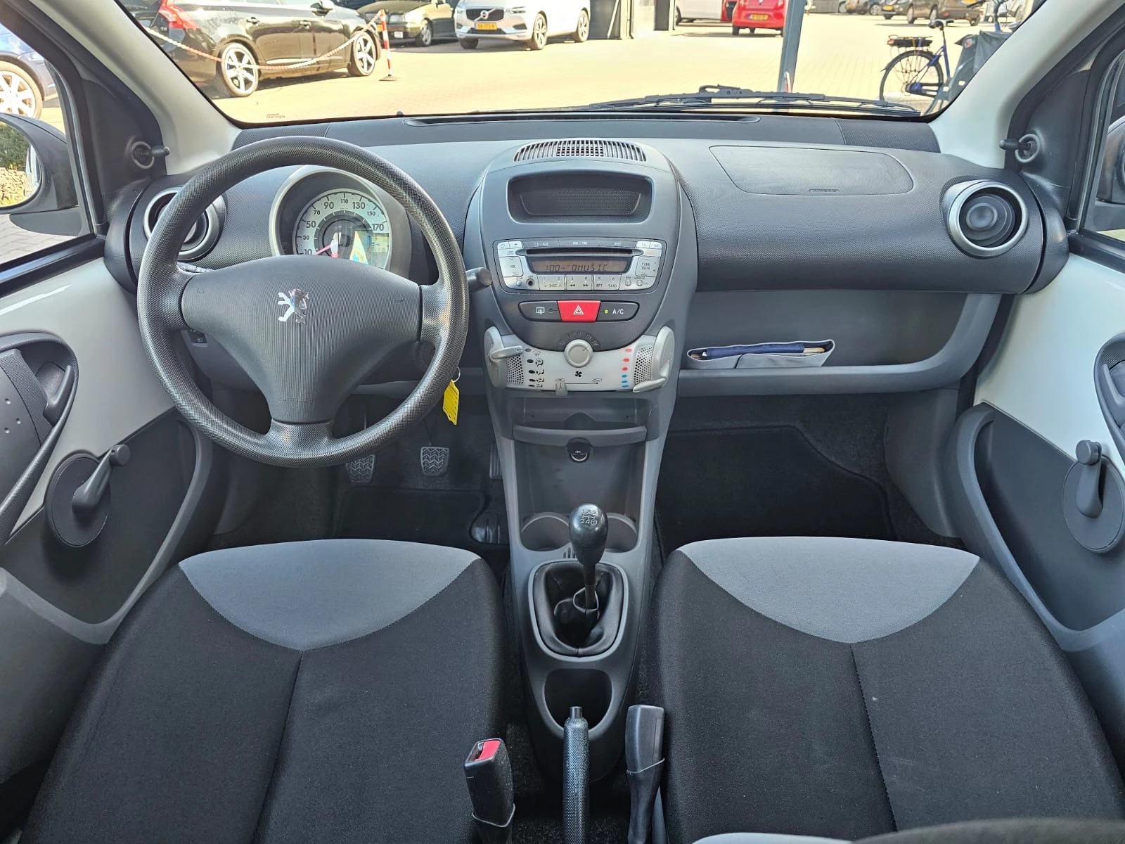 Hoofdafbeelding Peugeot 107