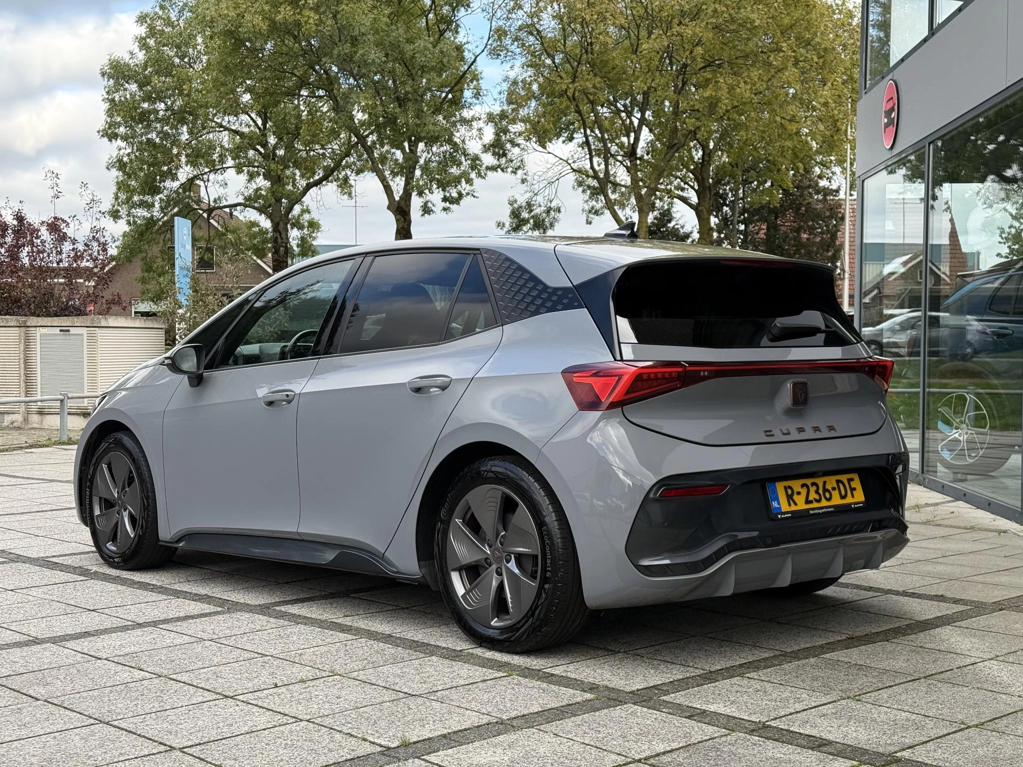 Hoofdafbeelding CUPRA Born