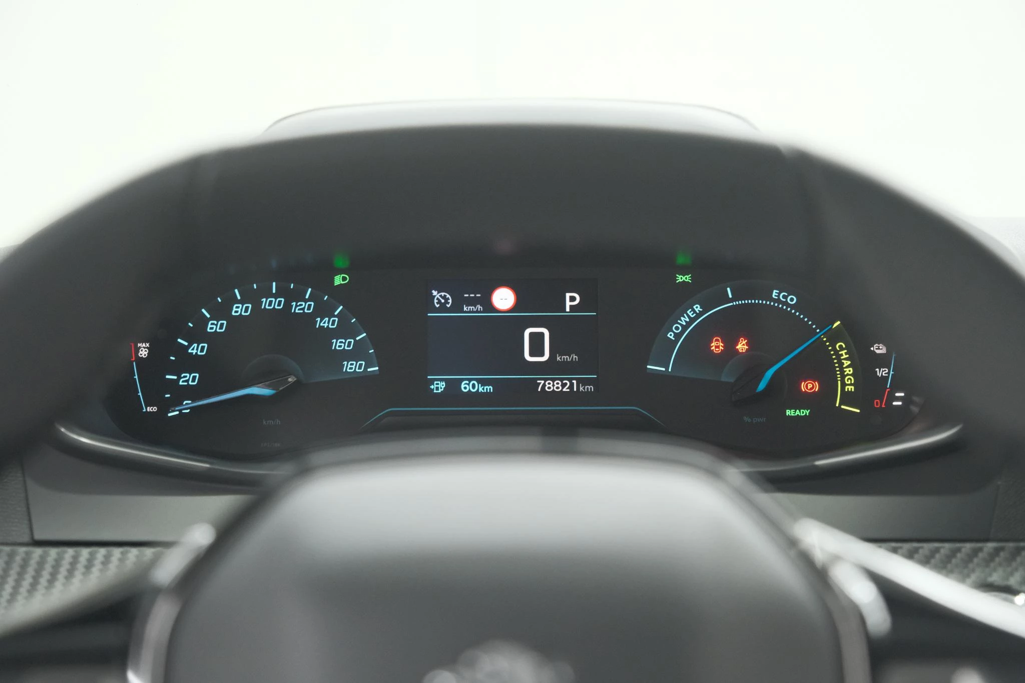 Hoofdafbeelding Peugeot e-208