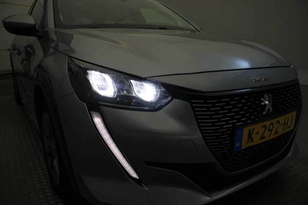 Hoofdafbeelding Peugeot e-208