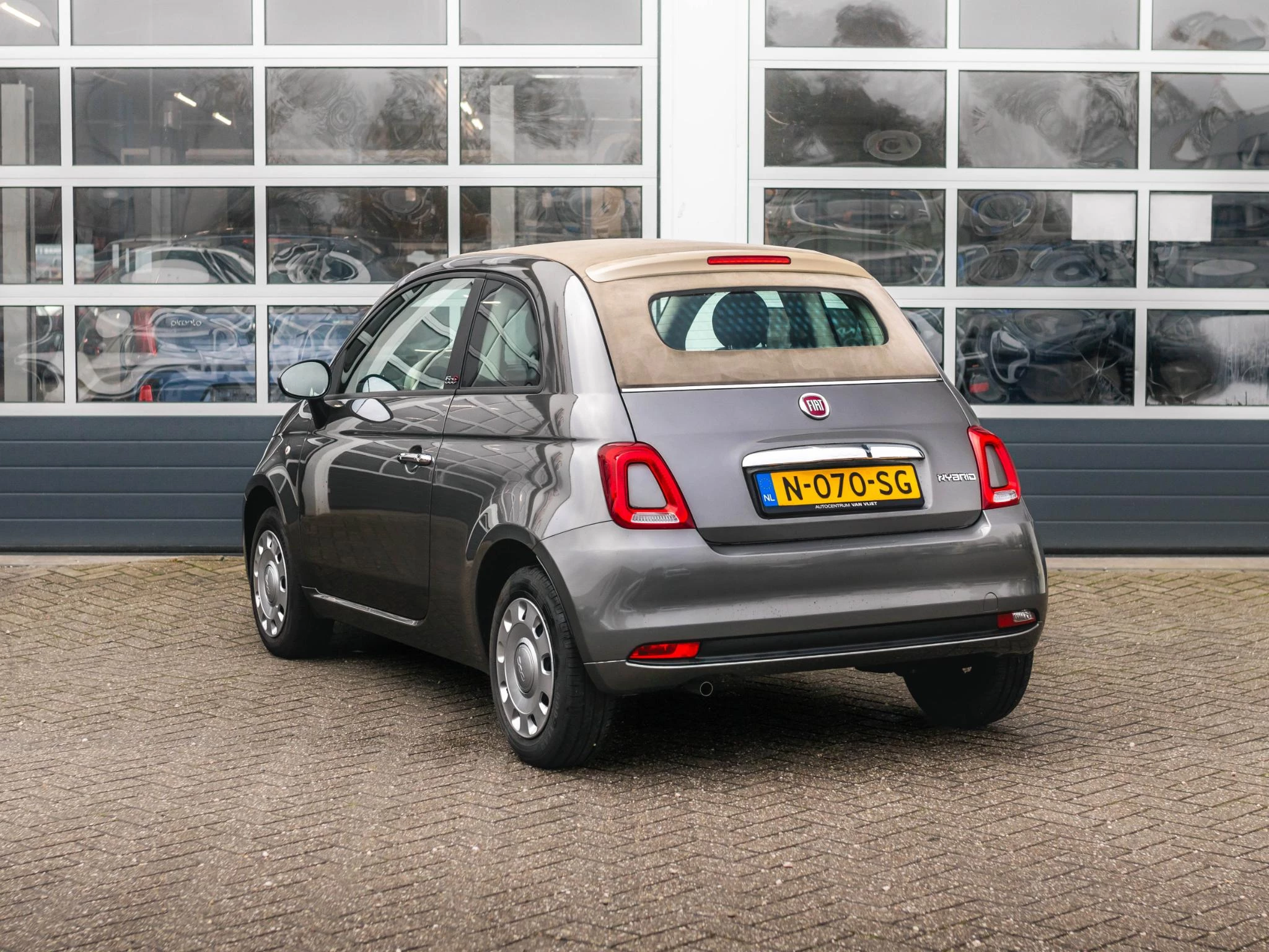 Hoofdafbeelding Fiat 500C