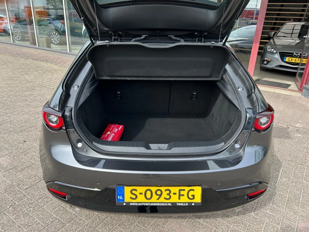 Hoofdafbeelding Mazda 3