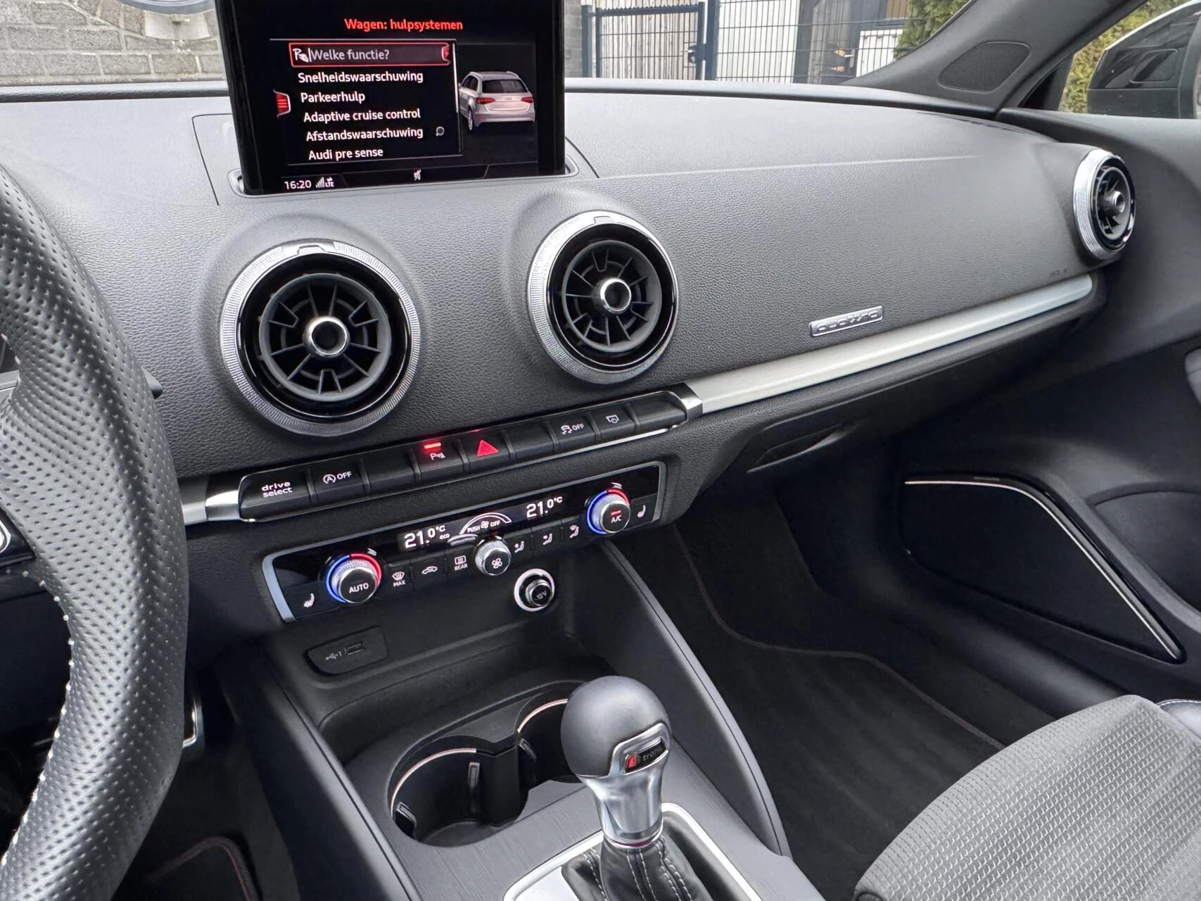 Hoofdafbeelding Audi S3