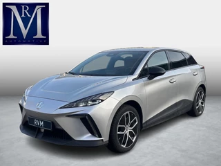 MG MG4 Electric Luxury 64 kWh VAN € 24.900,- VOOR € 22.440,- UW LENTEVOORDEEL € 2.460,-! | SOH 97% |LONG RANGE | 12.000KM! | 7 JAAR GARANTIE BIJ MG| SUPER COMPLETE AUTO| RONDOMZICHT CAMERA| STOEL+ STUUR VERWARMING| DODE HOEK