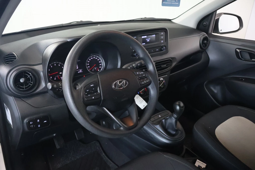 Hoofdafbeelding Hyundai i10