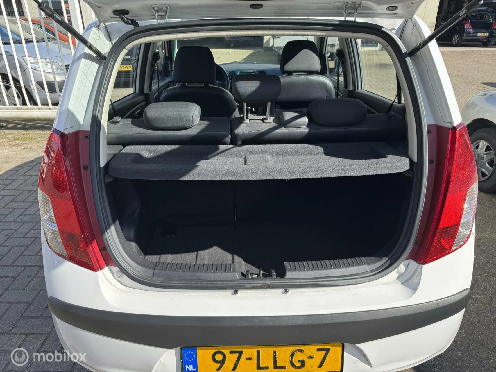 Hoofdafbeelding Hyundai i10