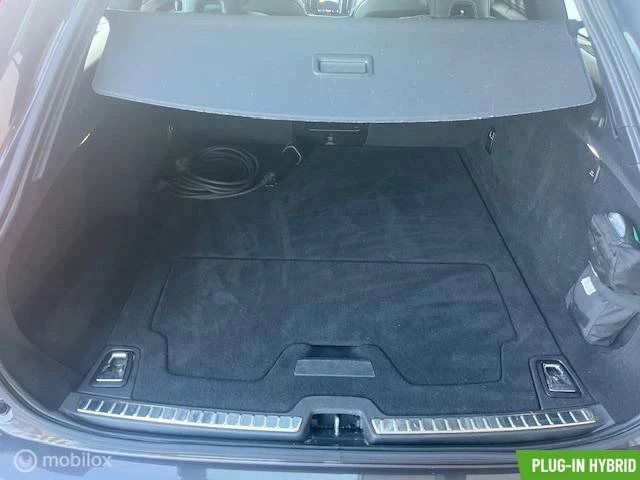 Hoofdafbeelding Volvo V90