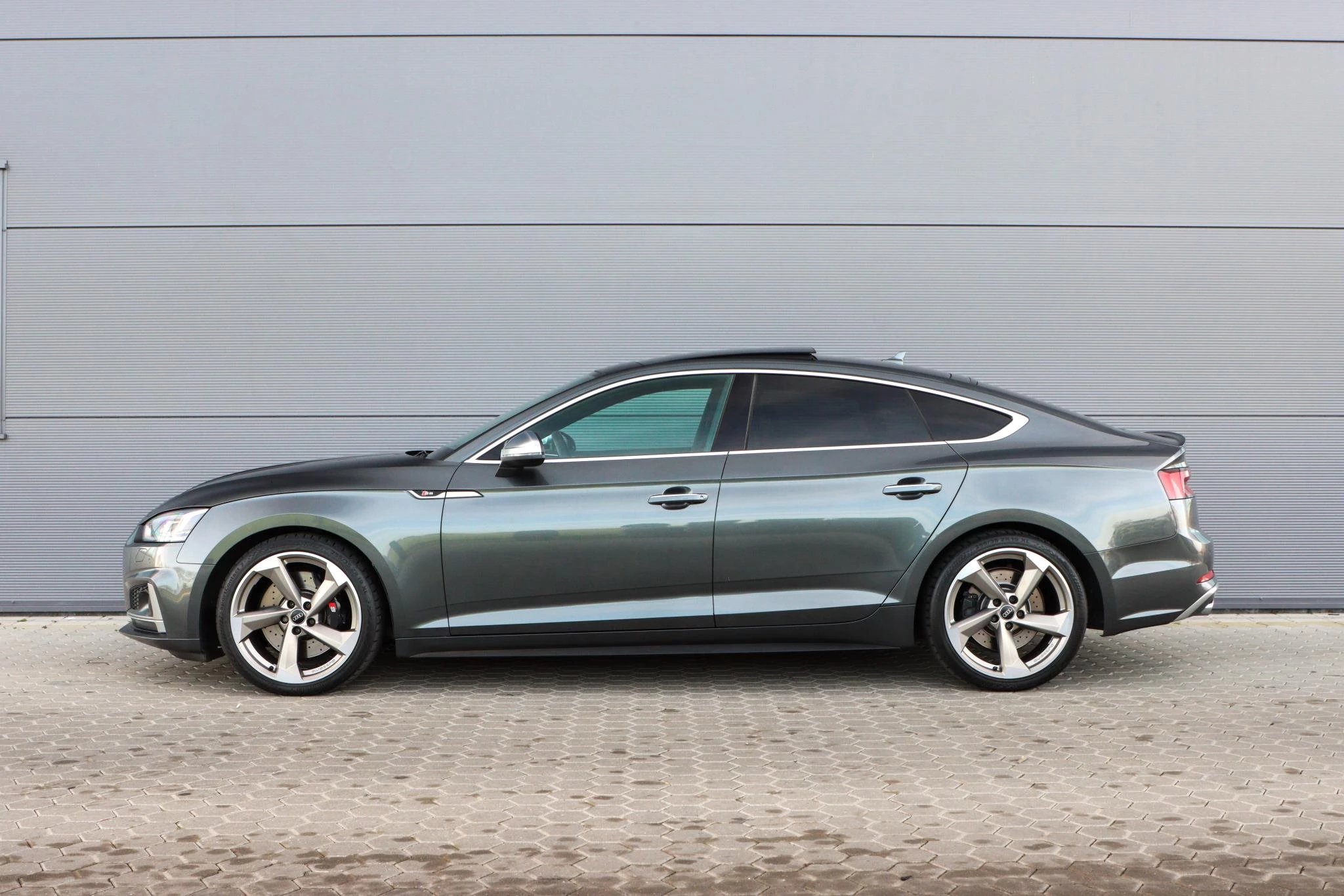 Hoofdafbeelding Audi S5