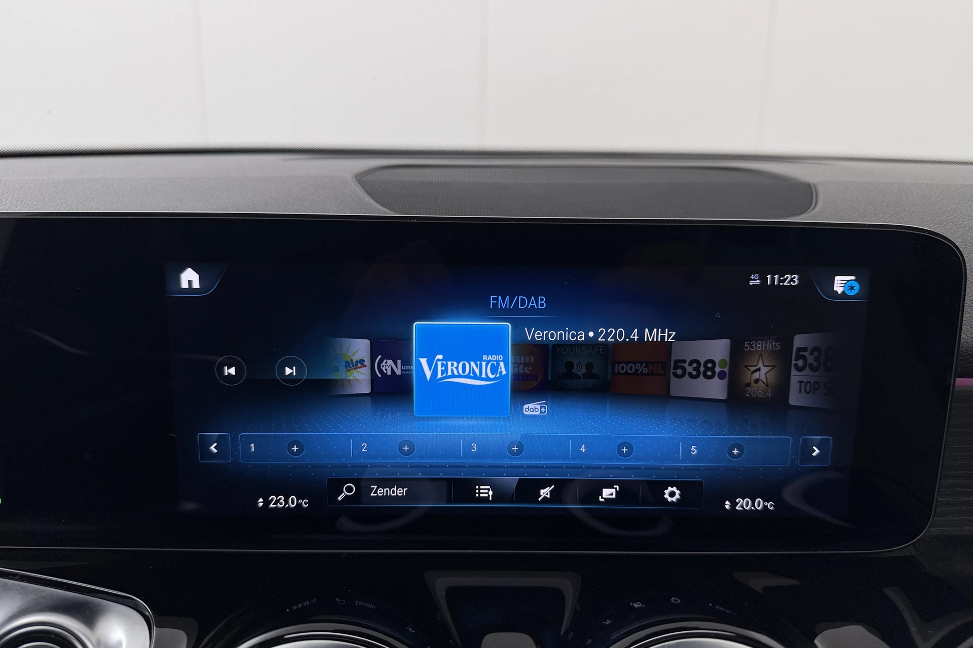 Hoofdafbeelding Mercedes-Benz EQB