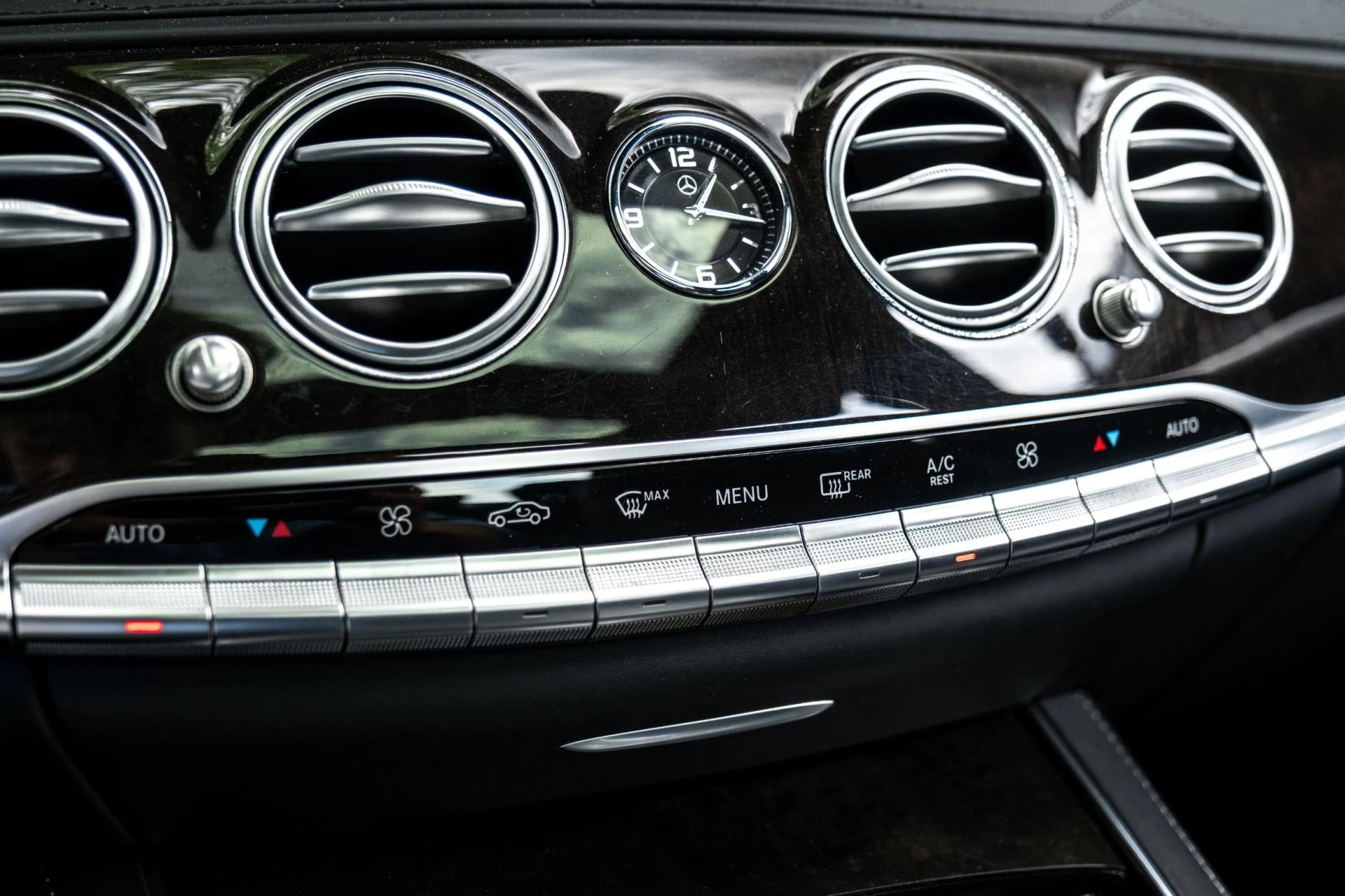 Hoofdafbeelding Mercedes-Benz S-Klasse