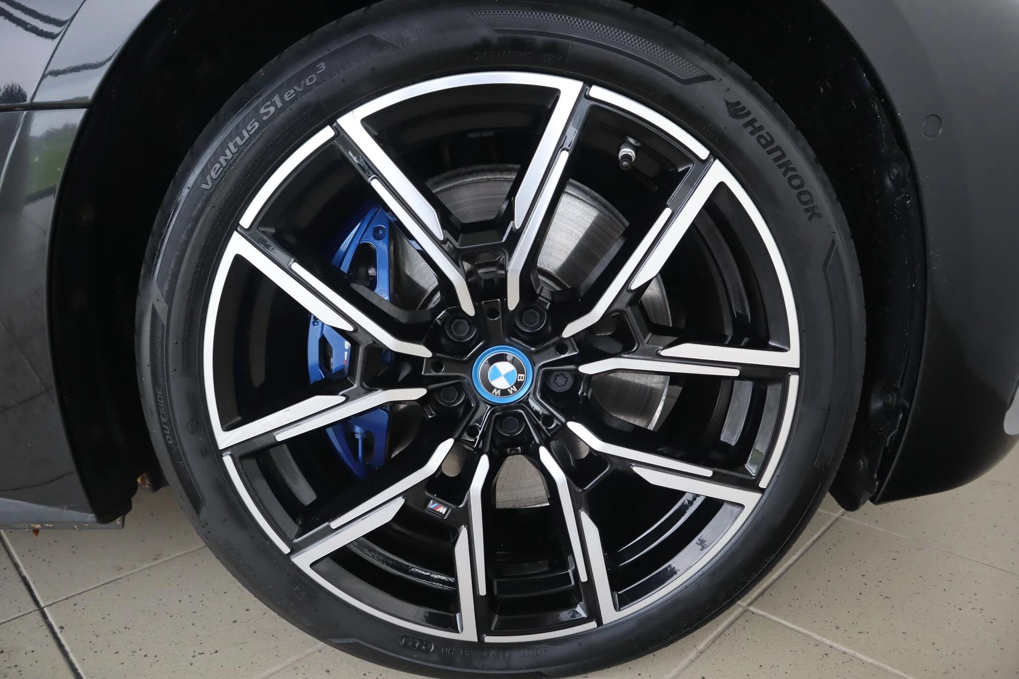 Hoofdafbeelding BMW i4