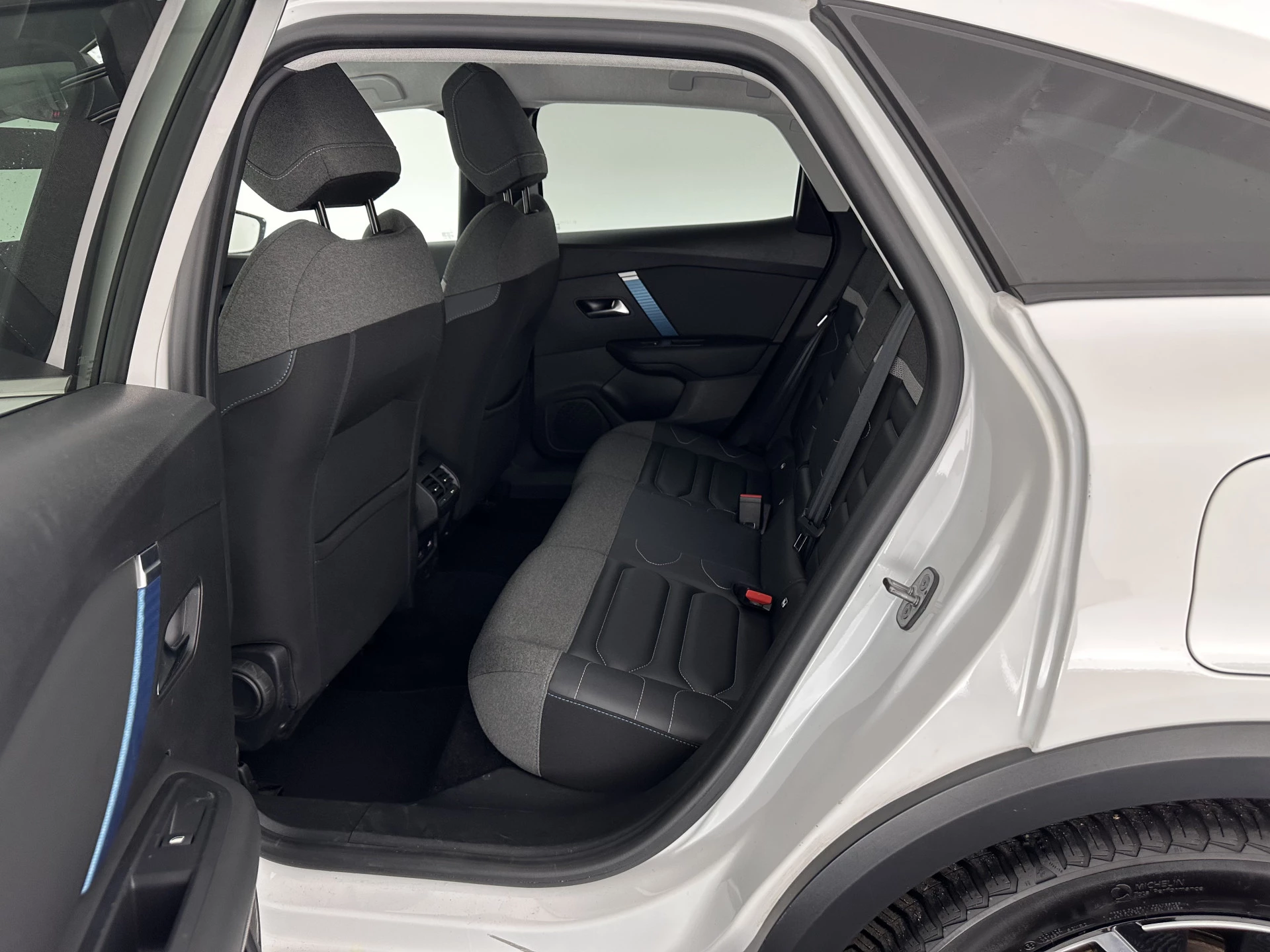 Hoofdafbeelding Citroën ë-C4