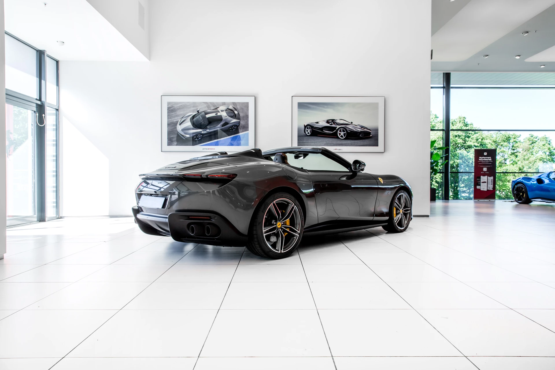 Hoofdafbeelding Ferrari Roma