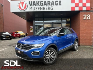 Volkswagen T-Roc 1.5 TSI Sport // ADAPT. CRUISE // FULL LED // KEYLESS // DODEHOEK // VIRTUAL COCKPIT // CLIMA // NAVI // PDC V+A //