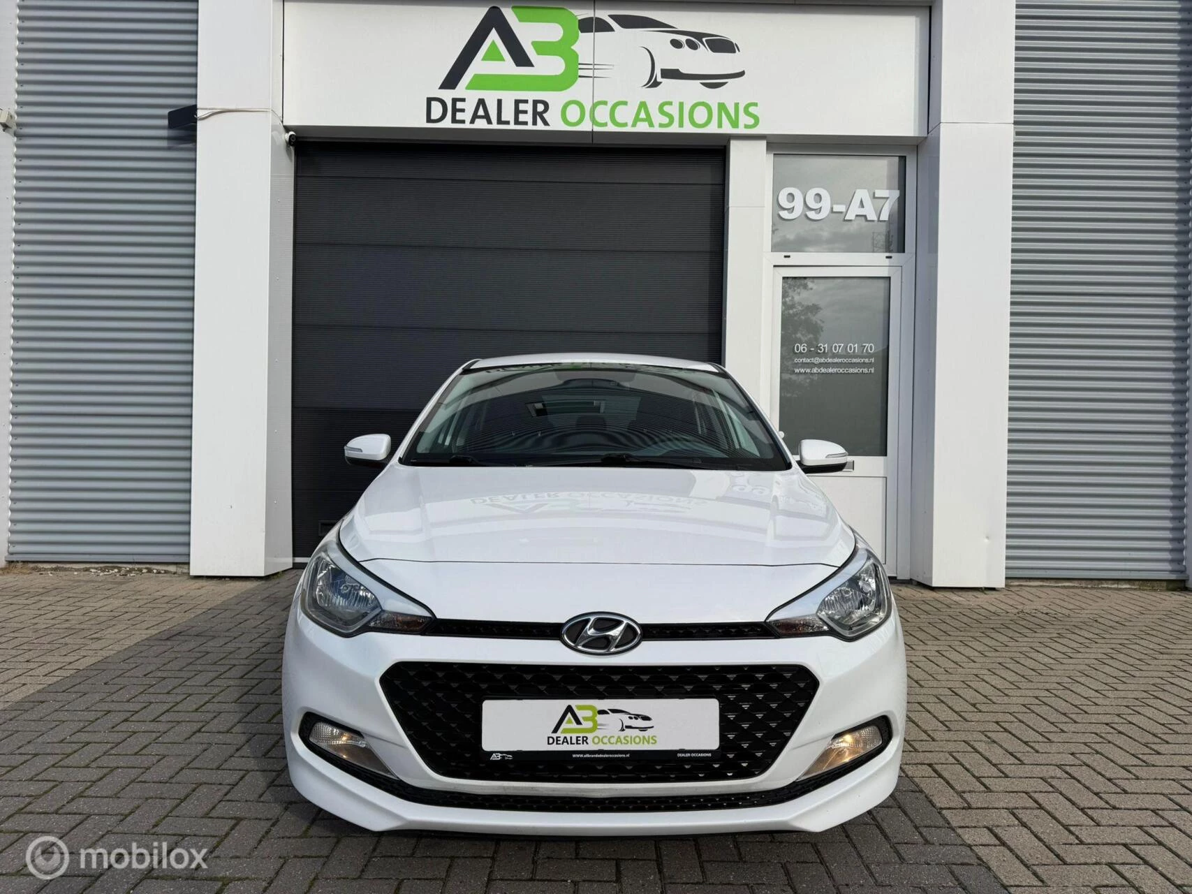 Hoofdafbeelding Hyundai i20