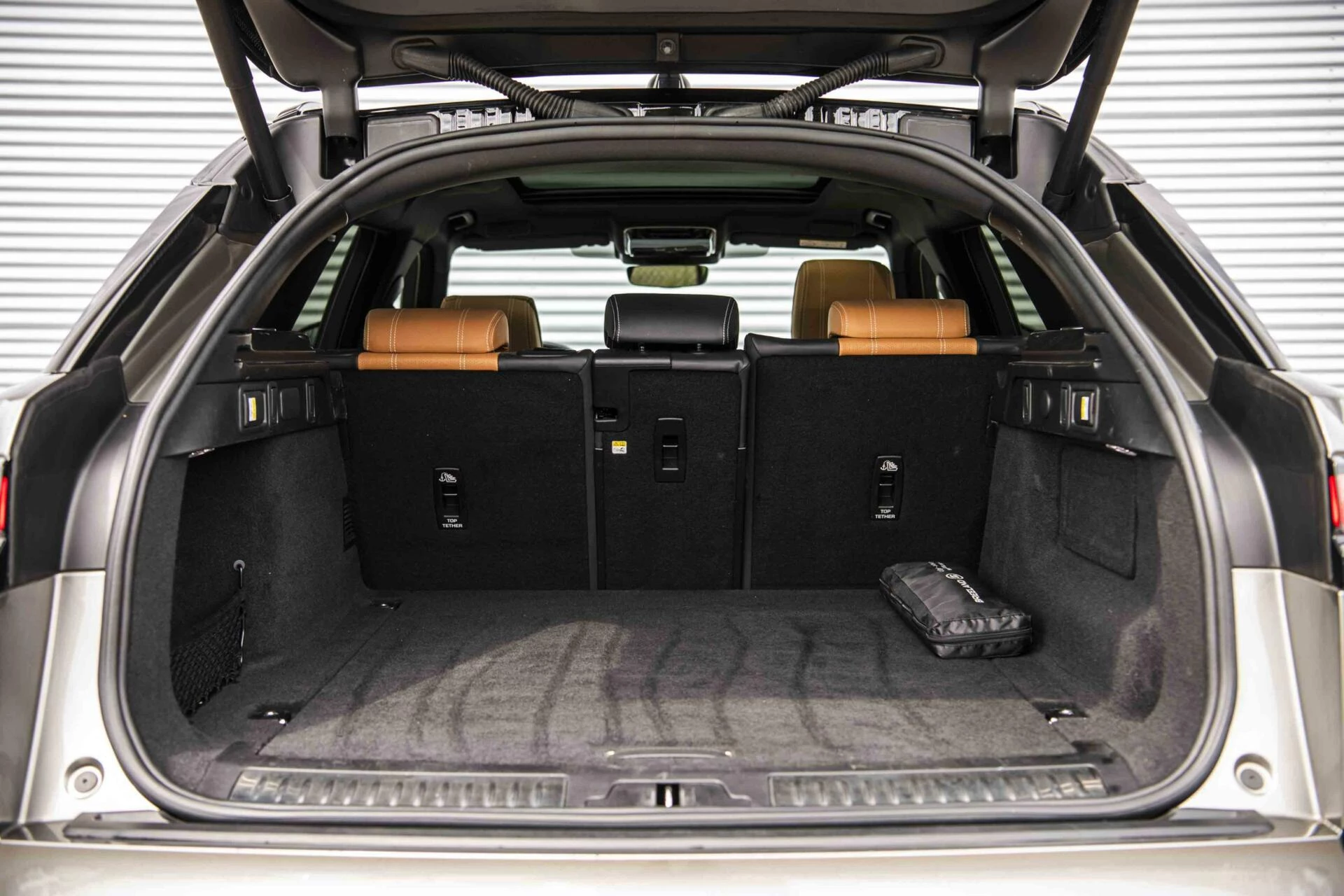 Hoofdafbeelding Land Rover Range Rover Velar