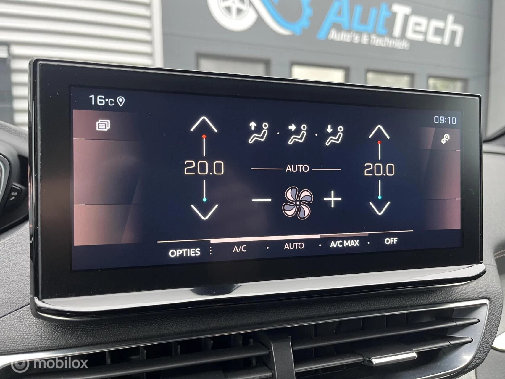 Hoofdafbeelding Peugeot 5008