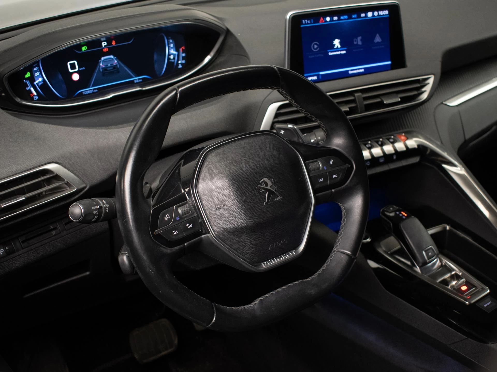 Hoofdafbeelding Peugeot 5008