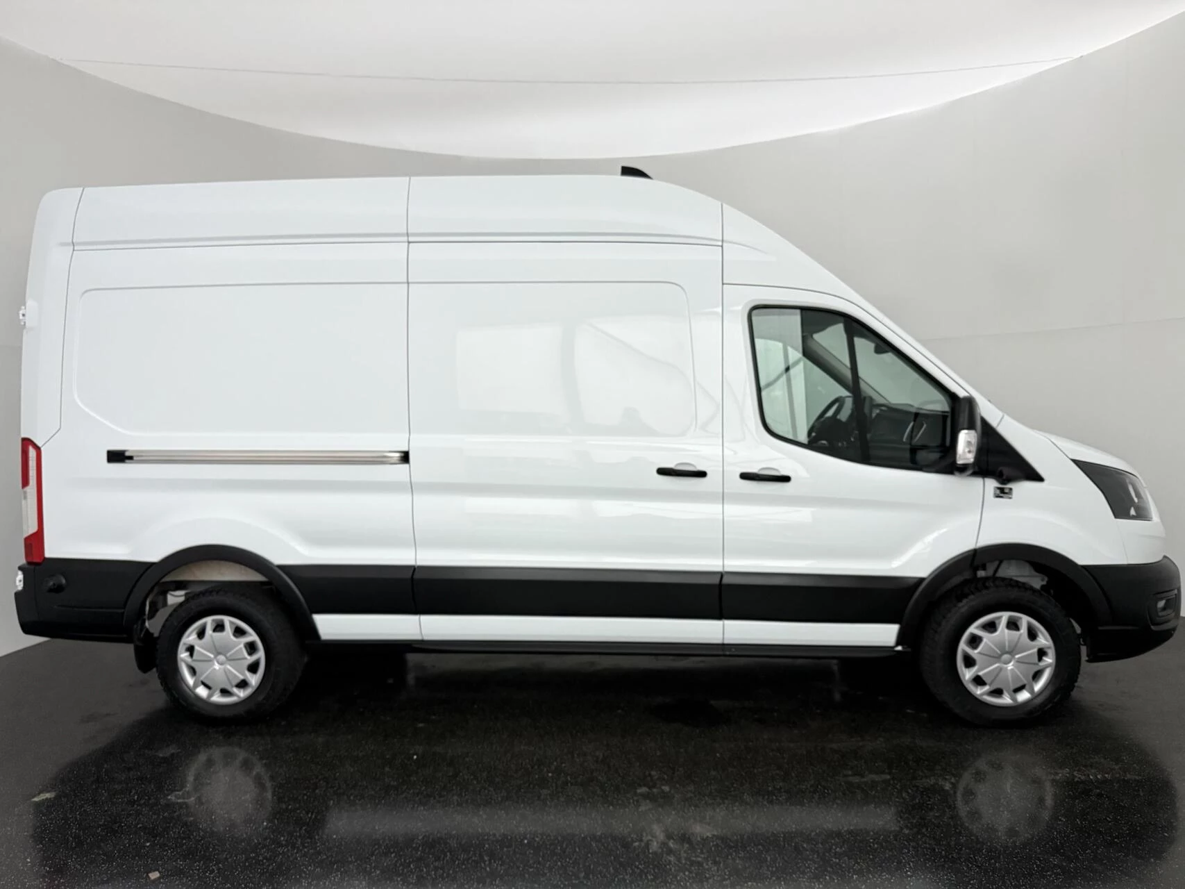 Hoofdafbeelding Ford E-Transit