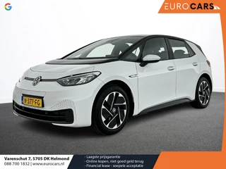 Volkswagen ID.3 Life 58 kWh Navigatie Apple Carplay/Android Auto Parkeersensoren Adaptive Cruise Control Stoel- en stuurverwarming Lichtmetalen velgen Climate Control