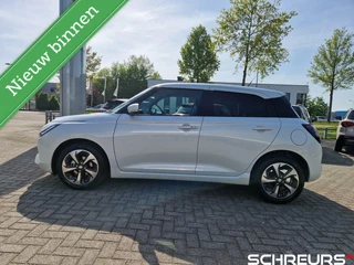 Hoofdafbeelding Suzuki Swift Suzuki Swift 1.2 Style Smart Hybrid | LET OP Nieuwe model 2024 net uit | Al leverbaar vanaf €21.695,-!!!