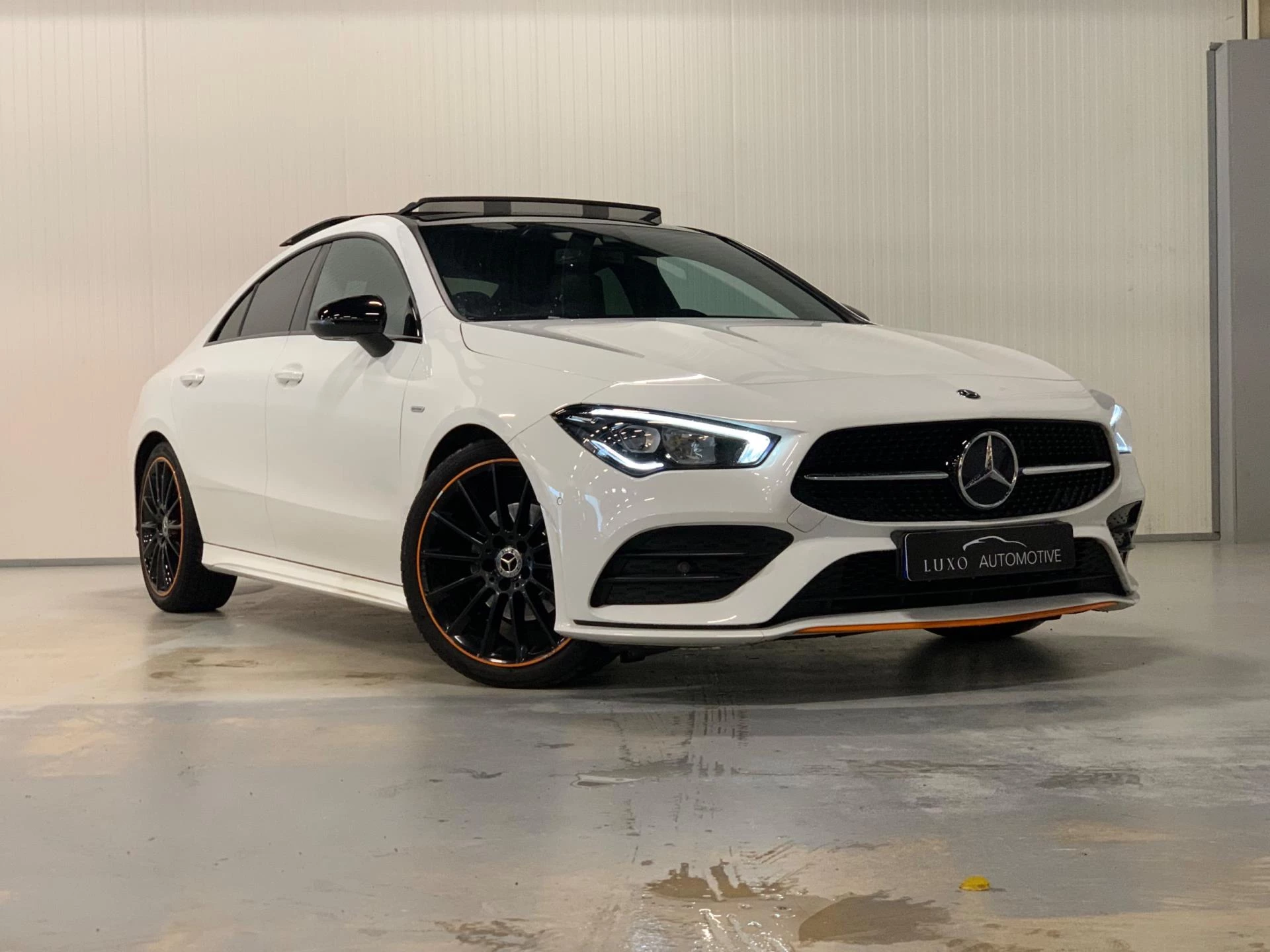 Hoofdafbeelding Mercedes-Benz CLA