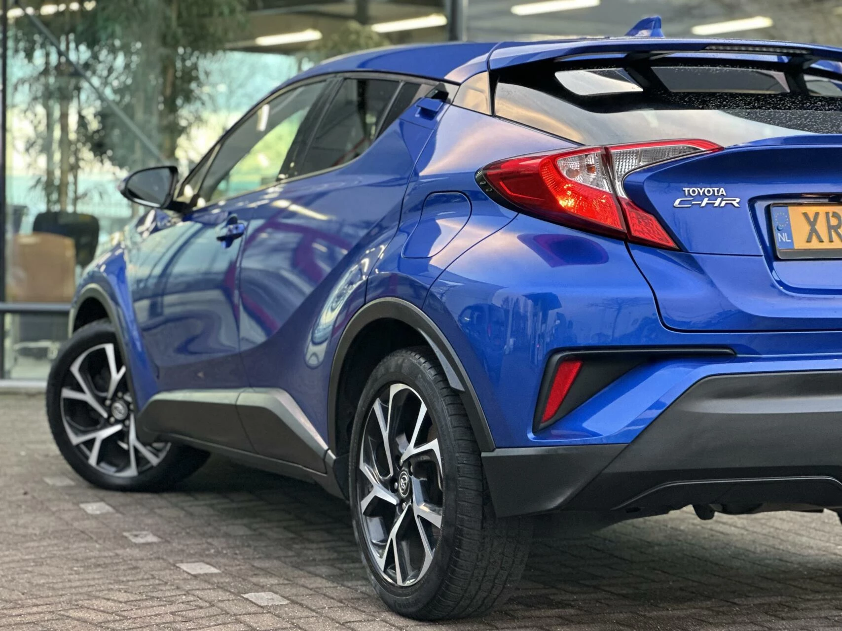 Hoofdafbeelding Toyota C-HR