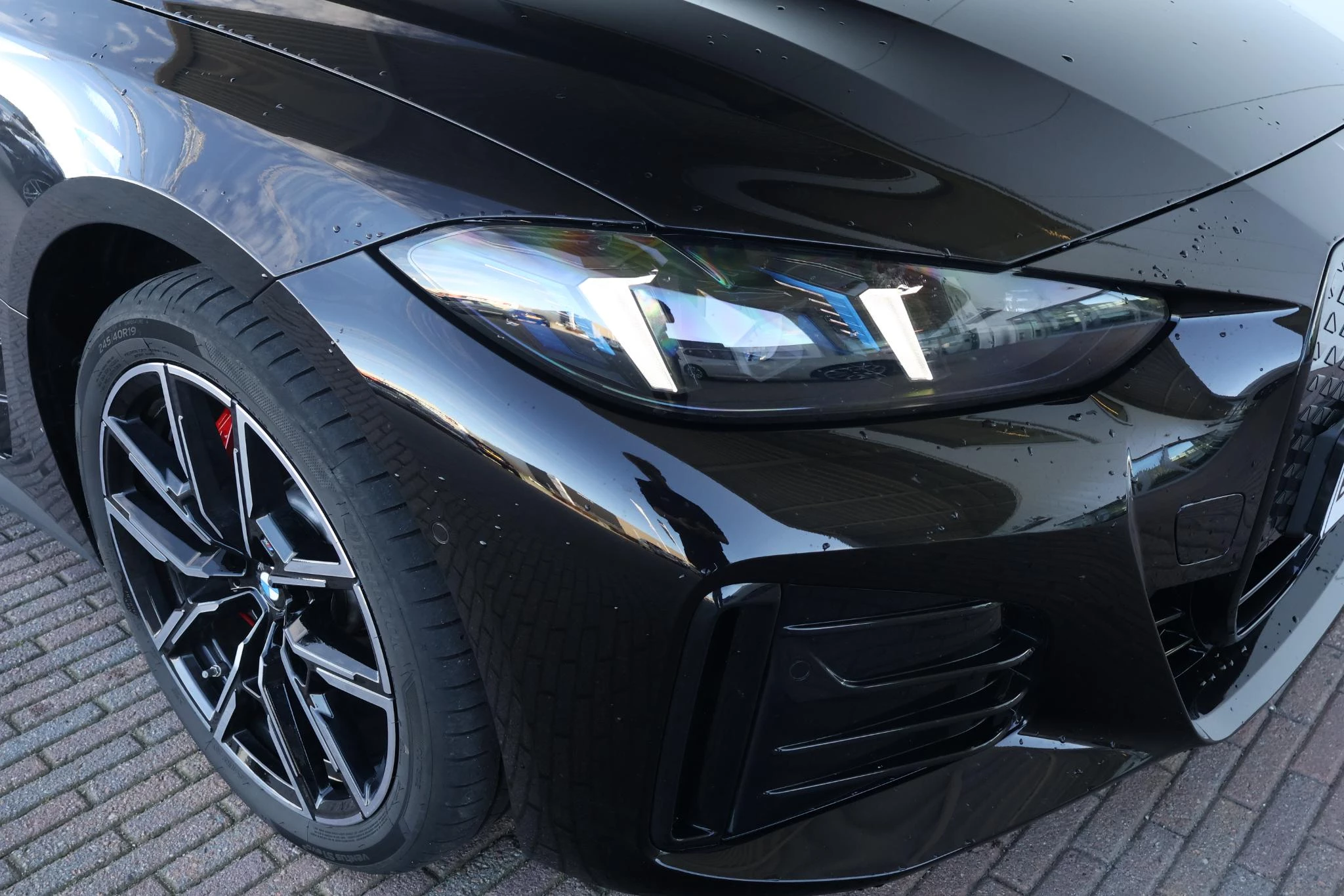 Hoofdafbeelding BMW i4