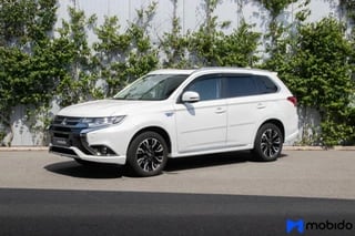 Mitsubishi Outlander 2.0 PHEV instyle+