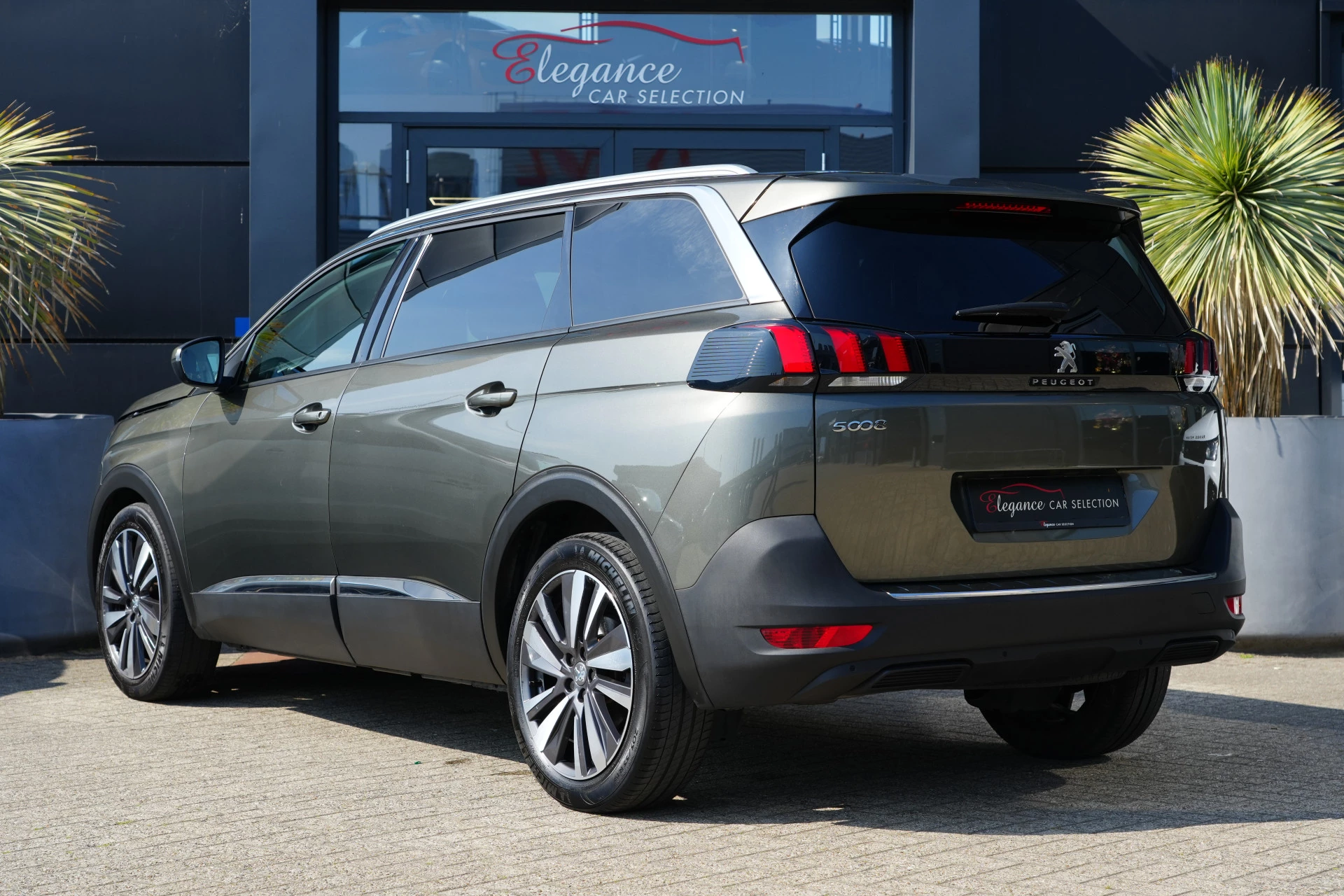 Hoofdafbeelding Peugeot 5008