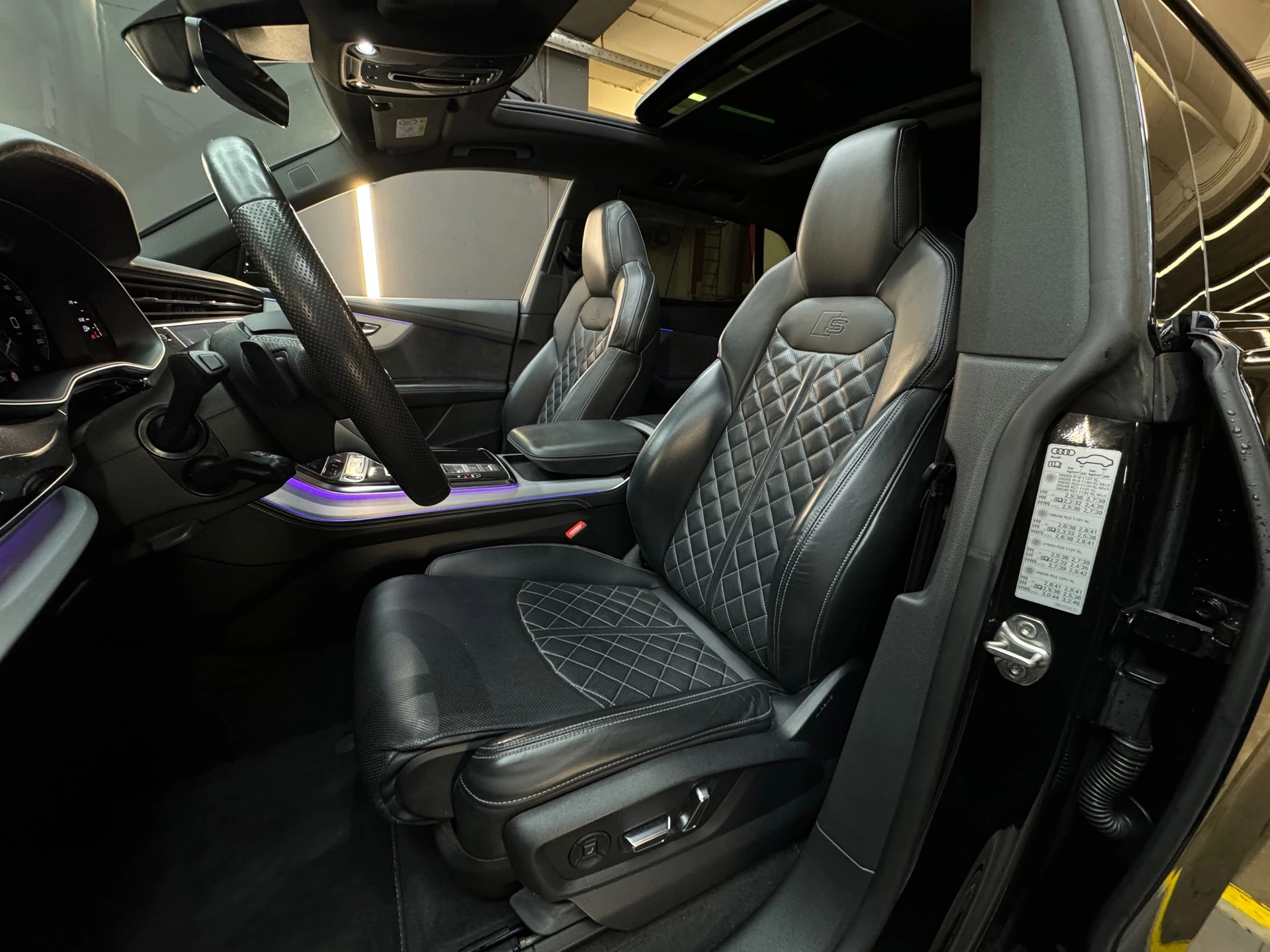 Hoofdafbeelding Audi Q8