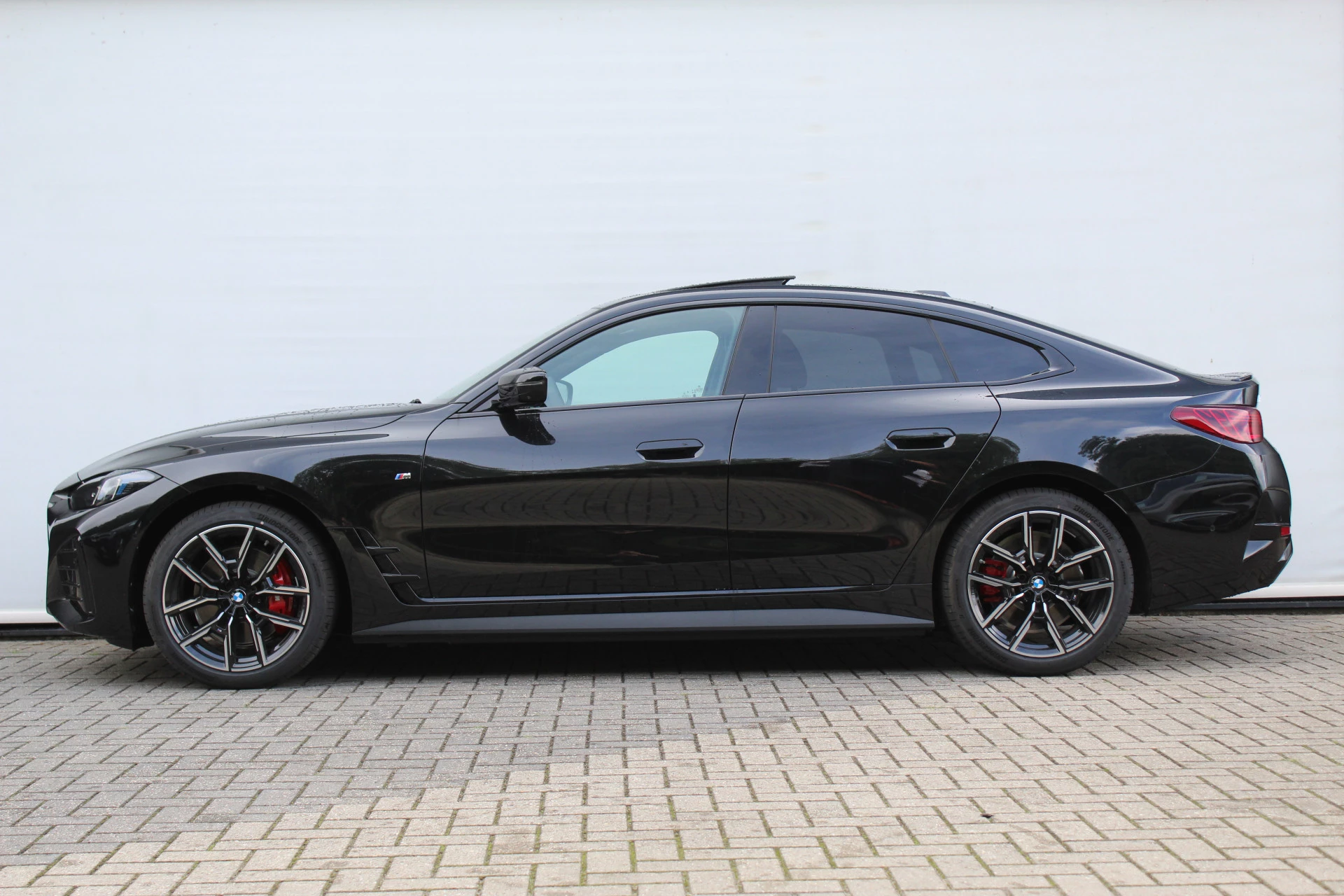 Hoofdafbeelding BMW i4