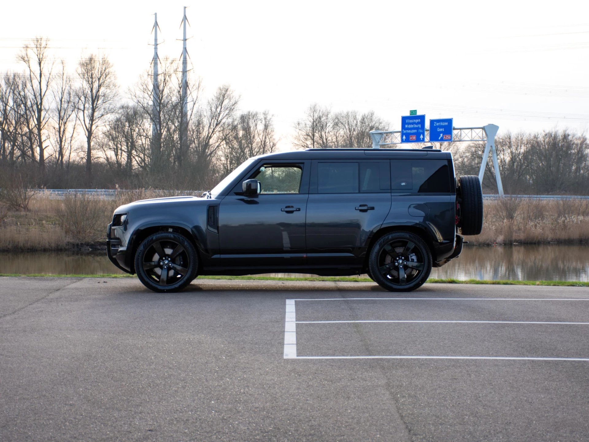 Hoofdafbeelding Land Rover Defender