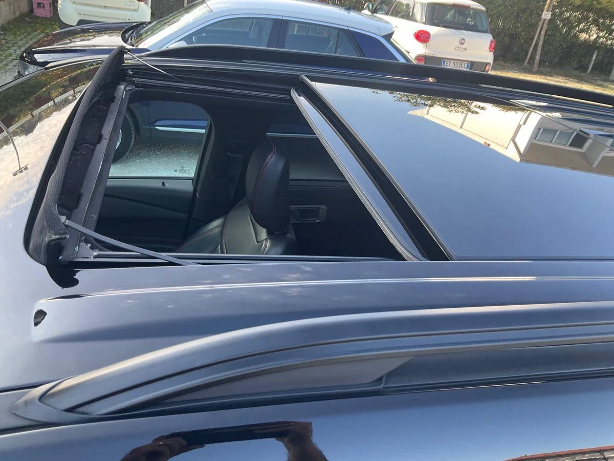 Hoofdafbeelding Ford Explorer