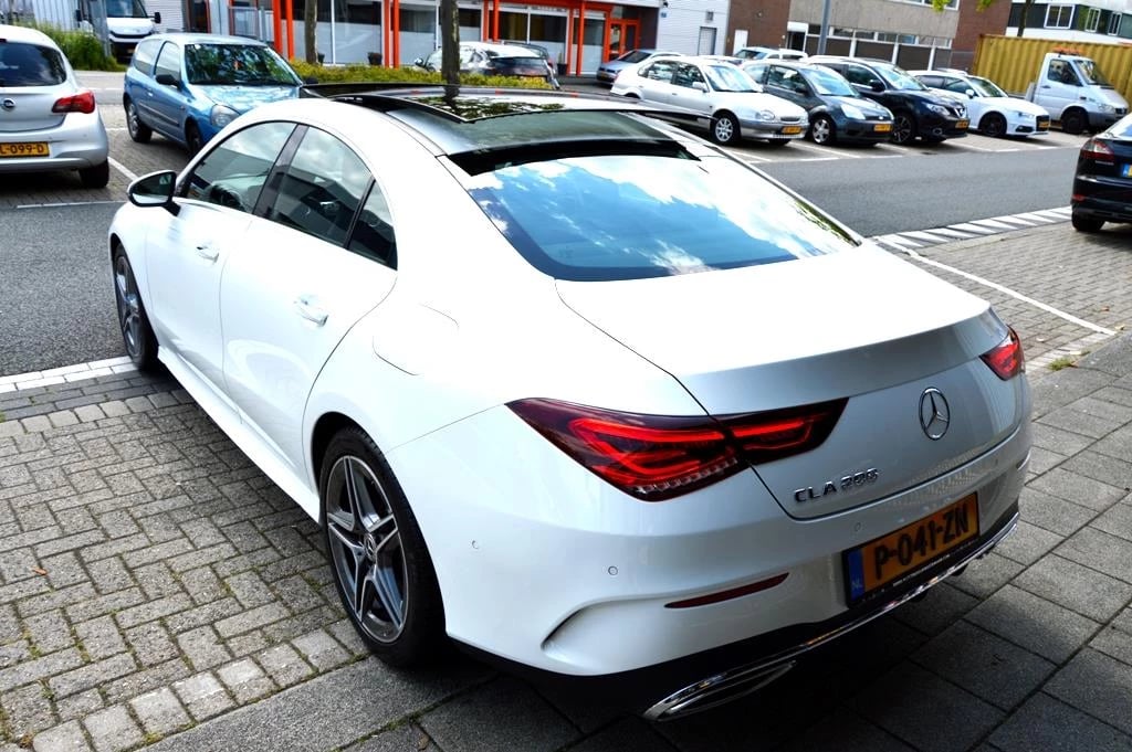 Hoofdafbeelding Mercedes-Benz CLA