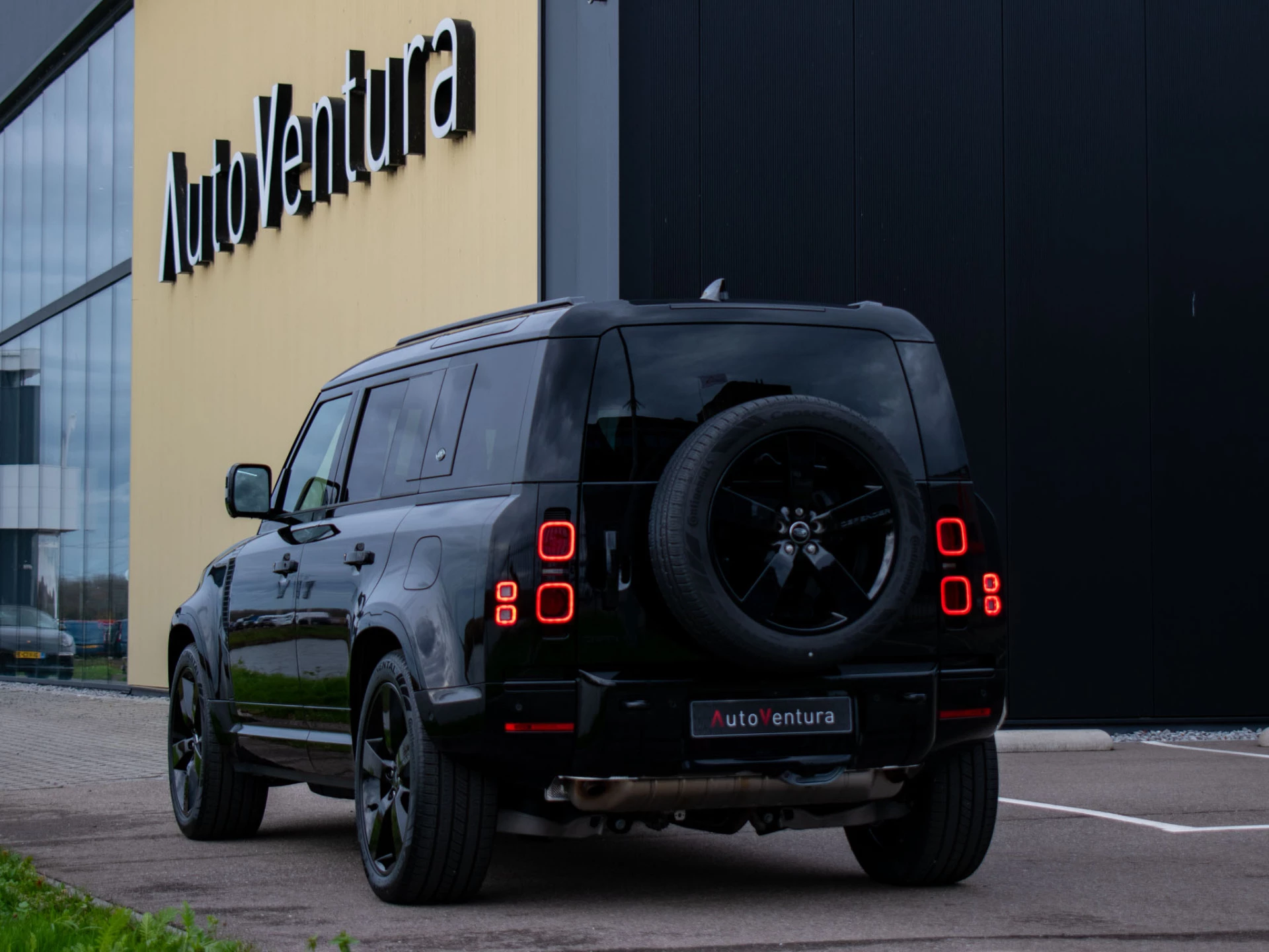 Hoofdafbeelding Land Rover Defender