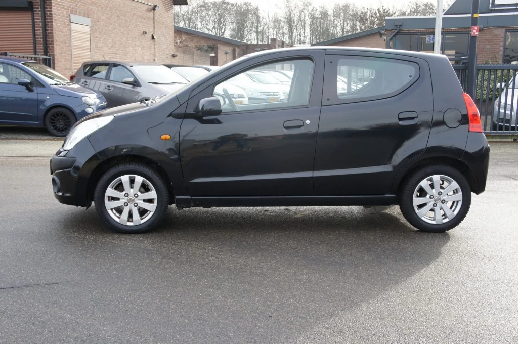 Hoofdafbeelding Nissan Pixo