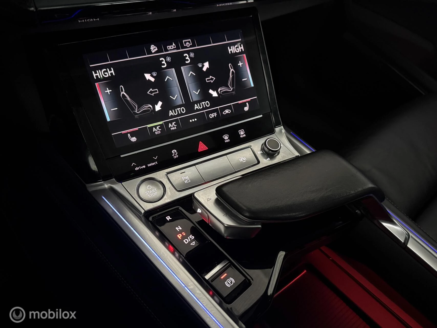 Hoofdafbeelding Audi e-tron