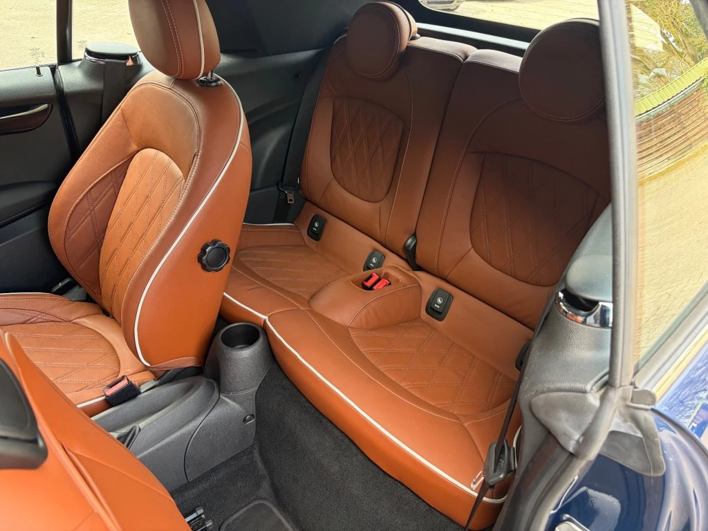 Hoofdafbeelding MINI Cooper Cabrio