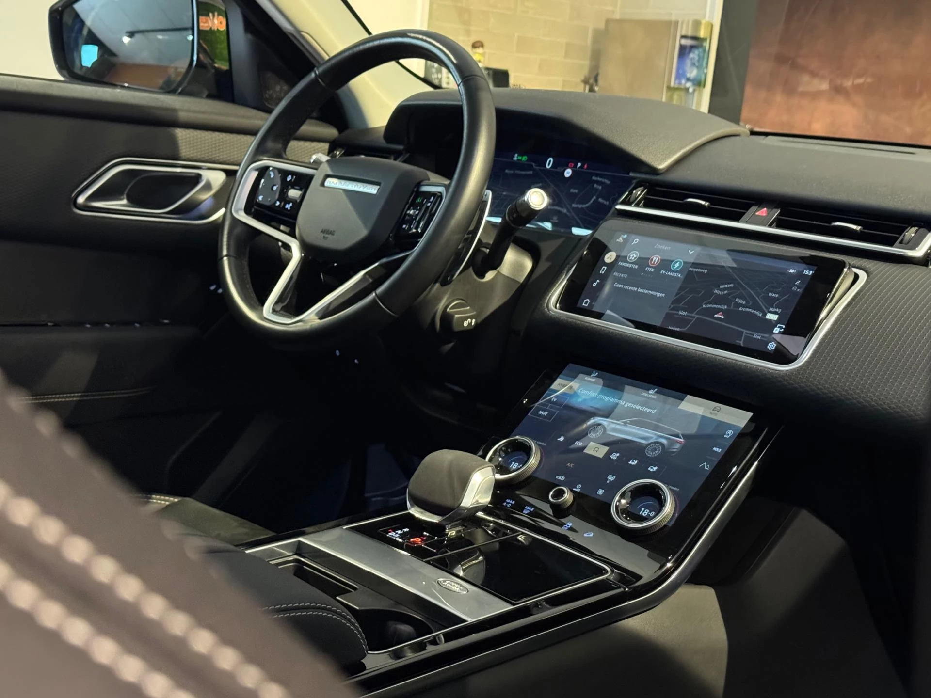 Hoofdafbeelding Land Rover Range Rover Velar