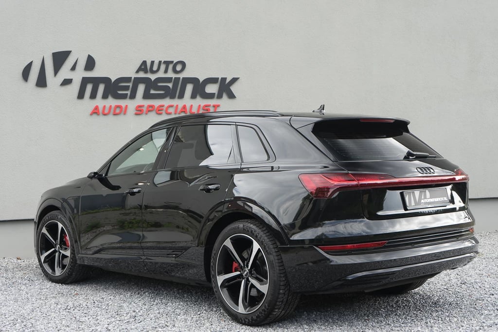 Hoofdafbeelding Audi e-tron