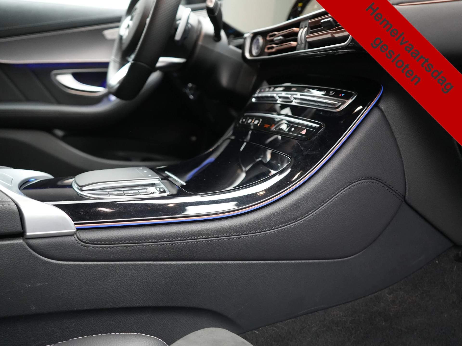 Hoofdafbeelding Mercedes-Benz EQC