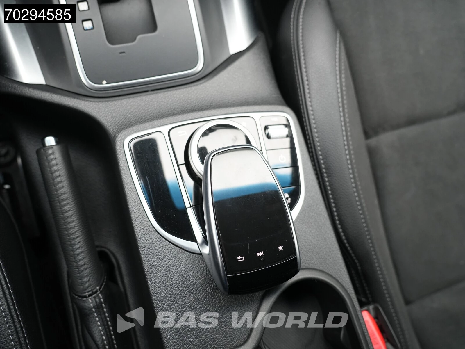 Hoofdafbeelding Mercedes-Benz X-Klasse