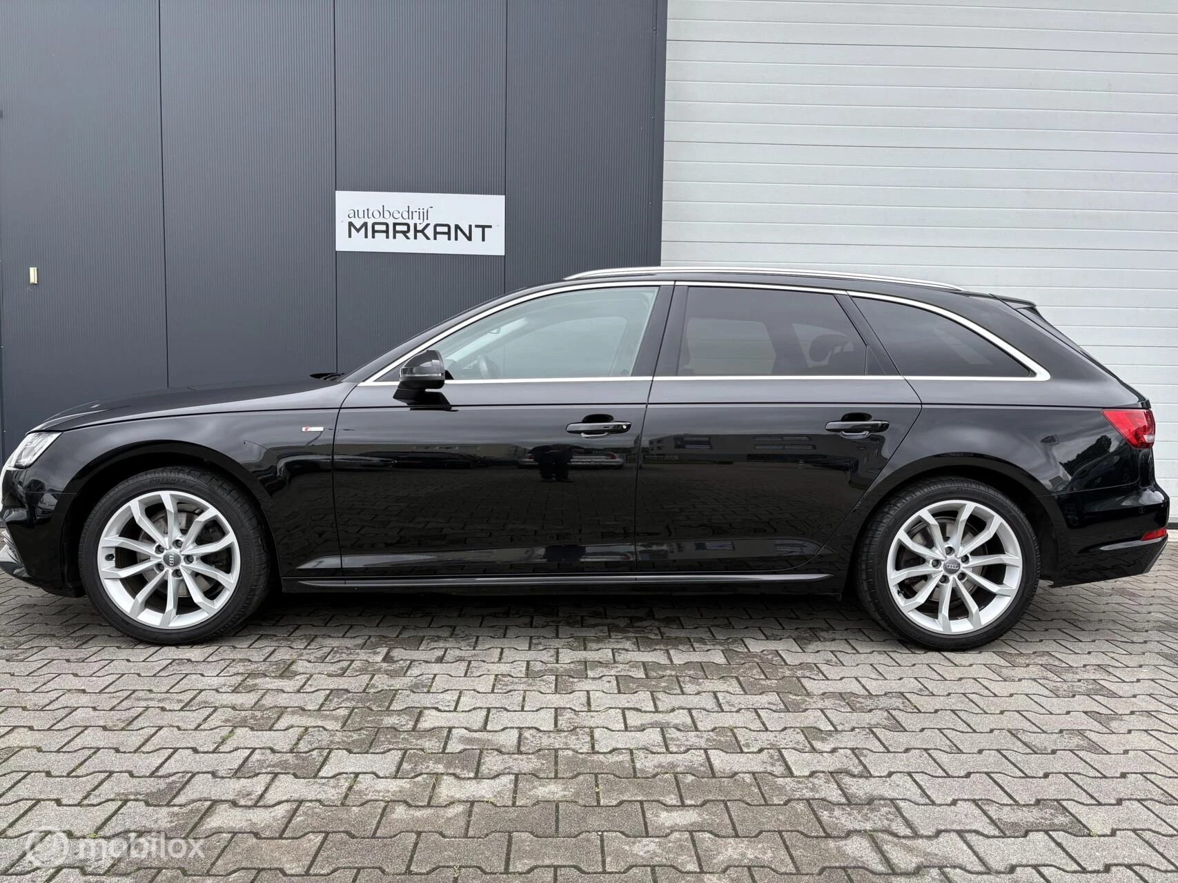 Hoofdafbeelding Audi A4