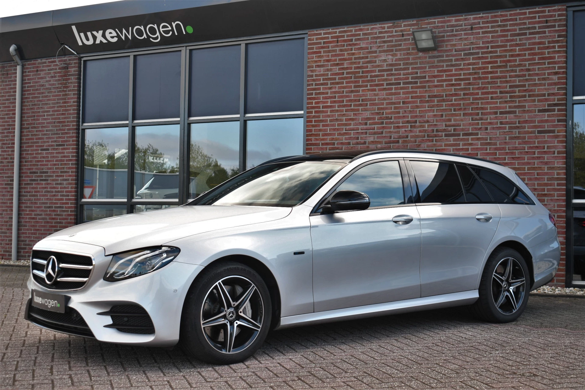 Hoofdafbeelding Mercedes-Benz E-Klasse