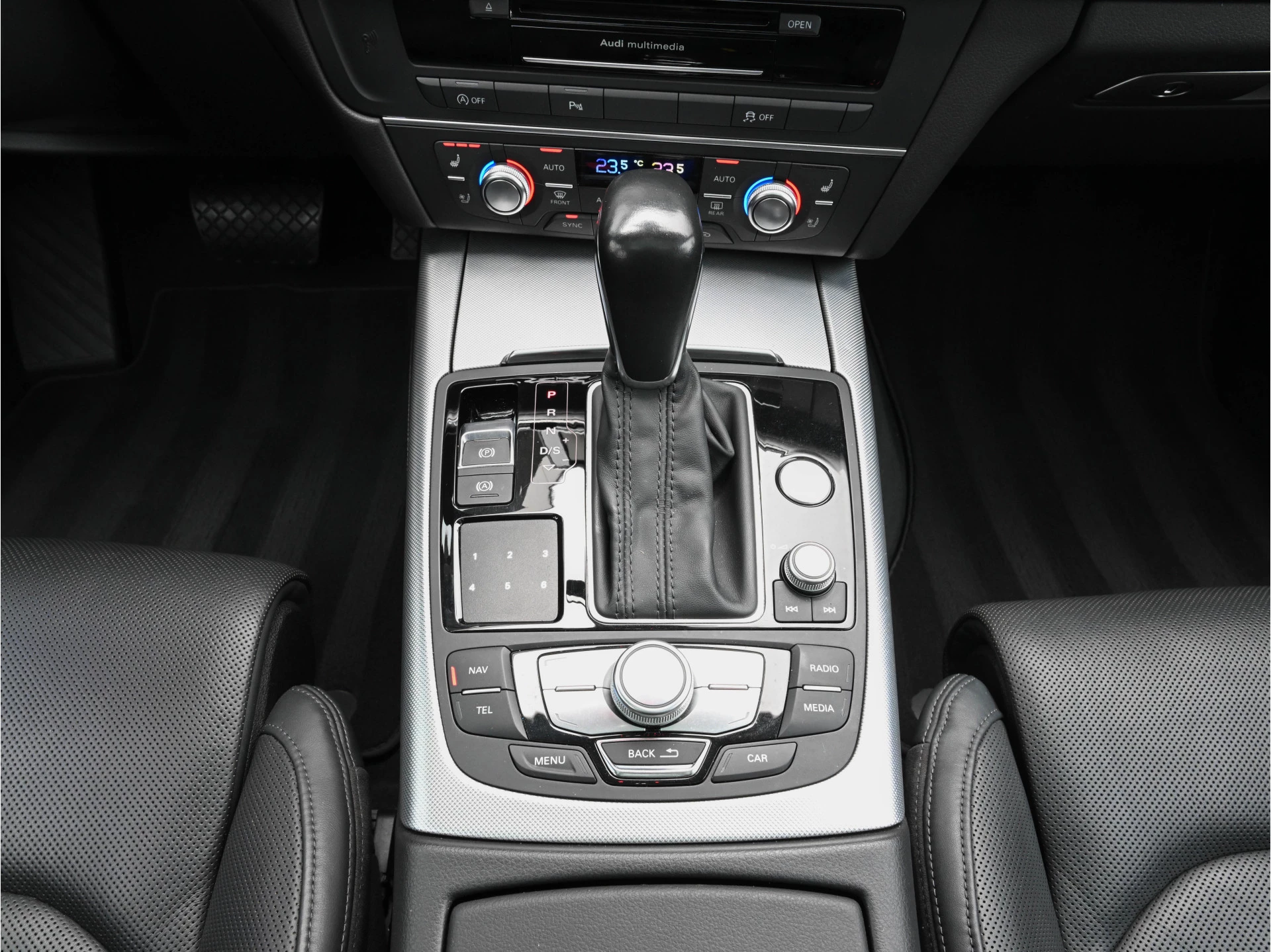 Hoofdafbeelding Audi A6
